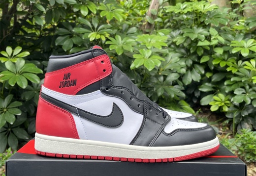 Air Jordan 1 High OG Black Toe Reimagined DZ5485-106 36-47.5 M78